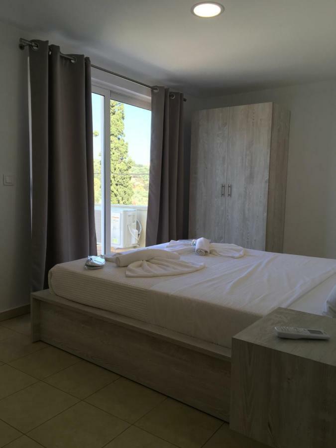 Villa Martini Kissamos Bagian luar foto